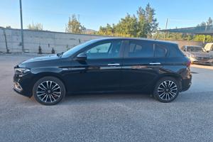 Fiat Tipo LIFE 1.6 MJT 130cv NAV+RETROCAM. - 2022