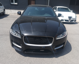 Jaguar XF 2.0D problemi alla testata