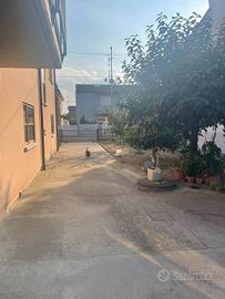Villa di 269 m² con più di 5 locali e box auto dop
