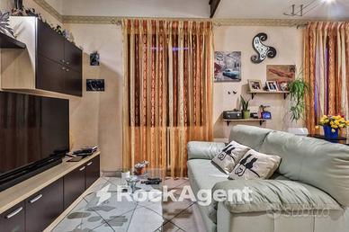 SOLUZIONE INDIPENDE LIBERA SU 4 LATI CON 2 INGRESS