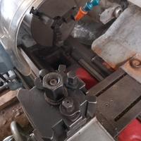 tornitura componenti metallici