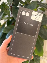 Samsung Z Flip 8 - 512 GB - NUOVO