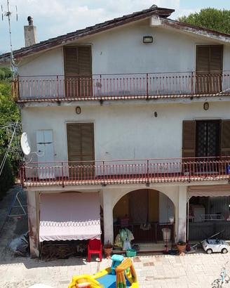 Appartamento indipendente su in villa