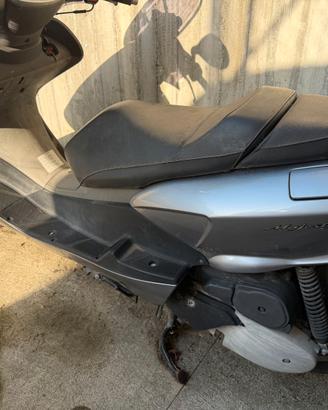 Scooter Majesty 125 NON FUNZIONANTE