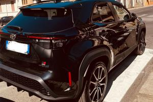 Toyota yaris cross gr sport