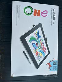 Tavoletta grafica Wacom con accessori