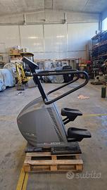 Stepping Magnetic Runner