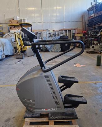 Stepping Magnetic Runner