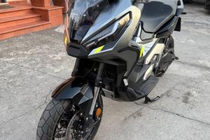 Honda XADV 750 2024