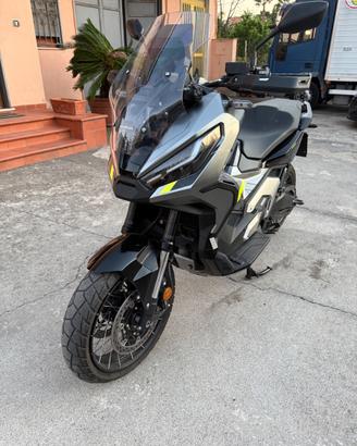 Honda XADV 750 2024