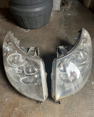 Fari anteriori dx e sx Fiat Ducato
