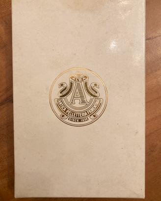 Custodia in pelle con carte da gioco francesi