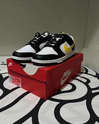 Nike dunk low (black/white/yellow)
