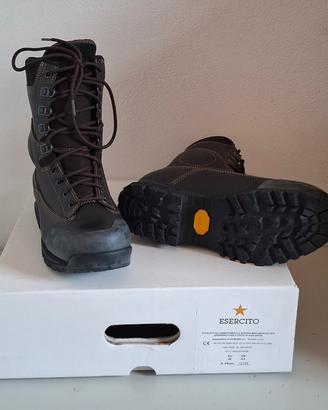 anfibi militari taglia 40