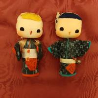 Coppia di bambole giapponesi stile kokeshi cm 13