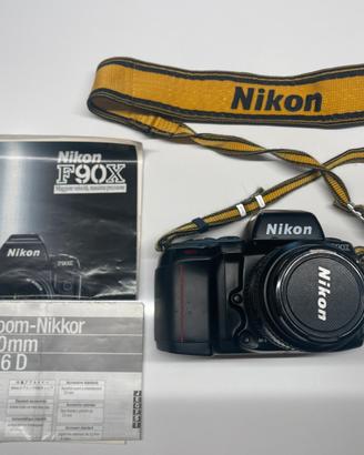 Nikon F90X + obiettivo nikkor  35-80 mm
