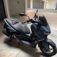 X max 300 tech