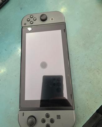 nintendo switch senza accessori 