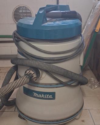 aspiratutto solidi e liquidi makita
