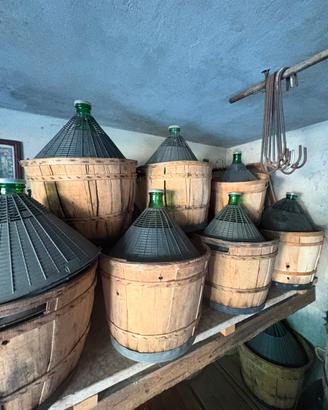 Damigiane per vino