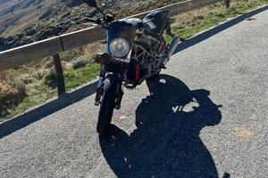 Ducati monster 916