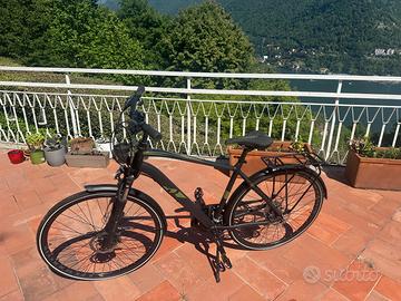 KTM trekking bike Shimano Altus