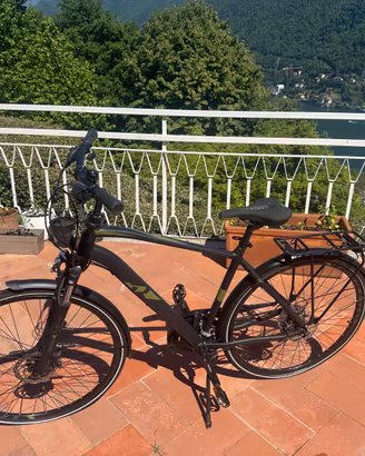 KTM trekking bike Shimano Altus