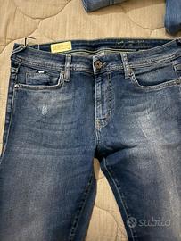 4 PAIA DI JEANS GAS