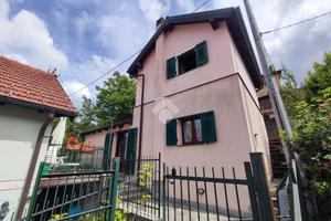 CASA INDIPENDENTE A MONTOGGIO