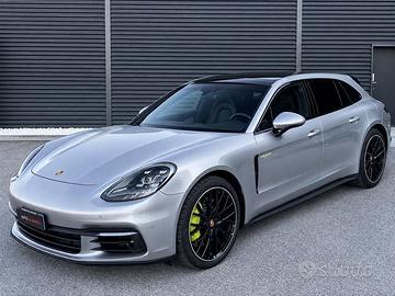 Porsche Panamera 4 E-Hybrid Sport Turismo 462 CV
