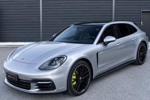 Porsche Panamera 4 E-Hybrid Sport Turismo 462 CV