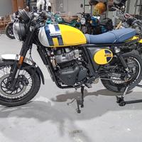 Royal Enfield Interceptor Bear special