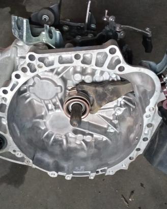 Cambio manuale Toyota Corolla 2.2 diesel D4D anno 