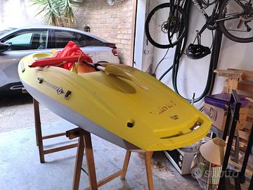 Kayak rigido