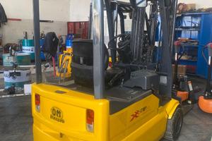 Muletto elettrico OM XE 18