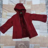cappottino rosso con cappuccio con pellicciotto