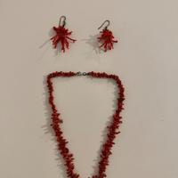 Set collana ed orecchini corallo