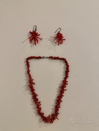 Set collana ed orecchini corallo