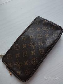 Louis Vuitton pochette 