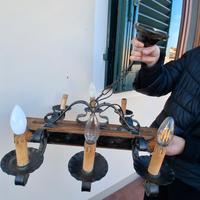 lampadario a candelabro in ferro battuto 