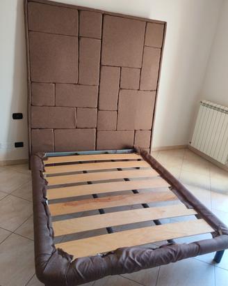 Rete letto con poggia testa