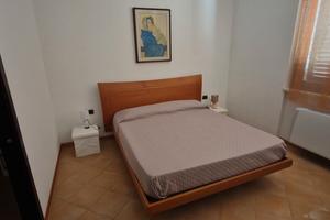 Trilocale completamente arredato- €  580. 00