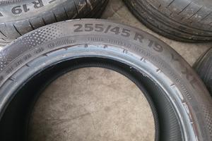 Continental 255/45R19