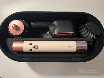 Dyson airwrap