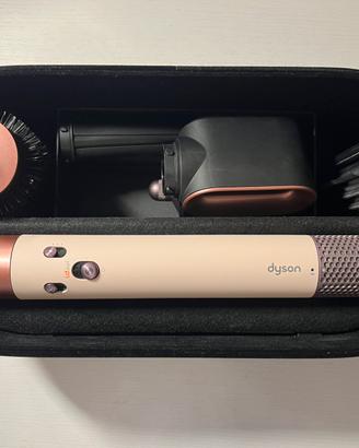 Dyson airwrap