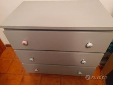 Mobile grigio 3 cassetti