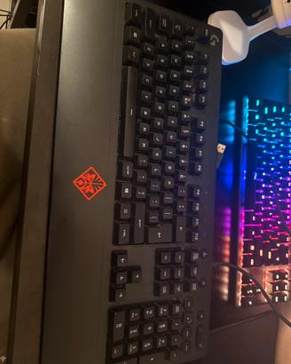 Tastiera membrana logitech rgb