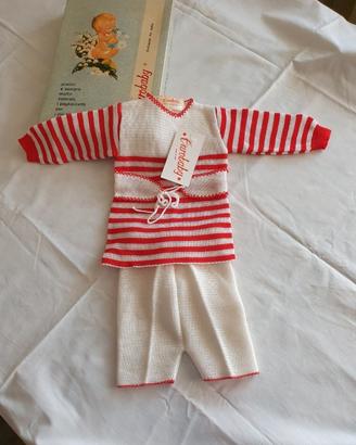 Completino bimbo/a rosso e bianco in cotone. 