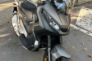 Honda X-adv