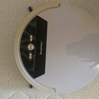 Robot aspira e lava da solo